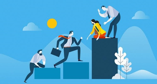 Lima Karakteristik Pemimpin yang Efektif