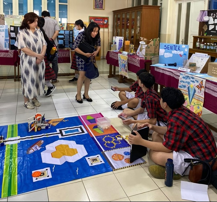 Pameran “Science Project” SMP Tarakanita Gading Serpong: Membangun Kreativitas dan Kolaborasi dalam Community of&nbsp;Research