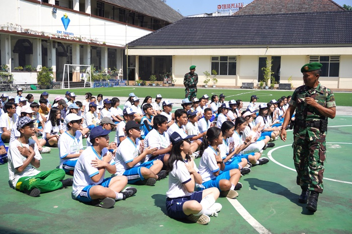 SMA Tarakanita Magelang Bekerja Sama dengan RINDAM IV DIPONEGORO Membentuk Karakter dan Kedisiplinan Peserta Didik