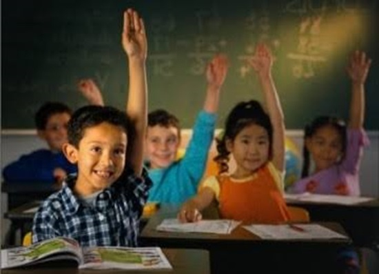 Hakikat Pengajaran di Sekolah; Membantu Anak Menjawab Pertanyaan atau Melatih Anak Mengajukan Pertanyaan?